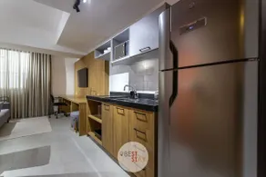 Amazing Loft in the Heart of JB - Image 4