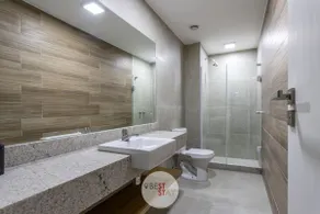 Amazing Loft in the Heart of JB - Image 2