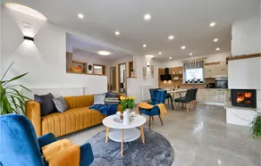 Stunning Home In Vinica Breg - Image 4