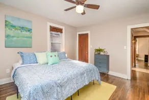 Big Brick Bungalow - Lower Unit - Image 4