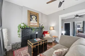 The Chocolate Suite - Walkable and Peaceful - Image 4