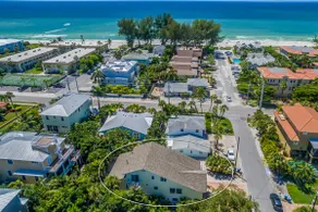 Beauty & The Beach: 1.5 Blocks to Beach! Pool & Spa by Anna Maria Life Vacation Rentals - Image 2