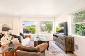 6615 Green Lake · 3b2b Modern Unit w/ Stunning Green Lake View - Image 5
