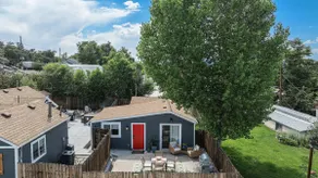 Light-filled retreat w/ fenced yard - Image 4