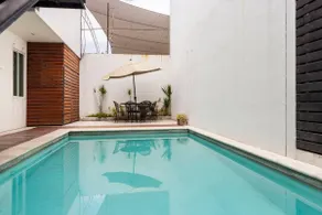Studio with pool - Image 2
