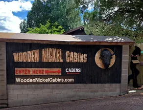 Elk Hollow Cabin with CHARM Backs National Forest, WIFI, stocked kitchen, BBQ - Image 5