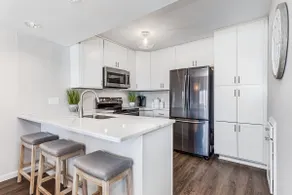 Gorgeous, Completely Remodeled, Waterfront Condo on Aspen Lake! - Image 3
