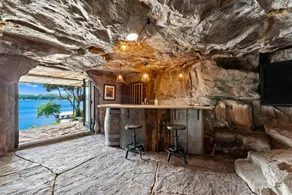 Nancy Key w/Pool, Wine Cave, Optional Boat Rental - Image 4