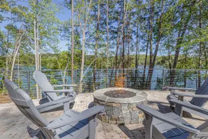 Sunrise Retreat on Lake Keowee with Hot Tub! - Image 4