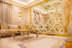 Alexandras Palace - Image 4
