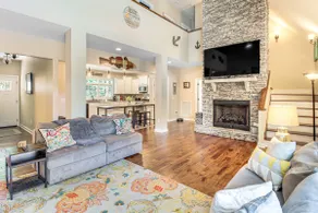 Modern Tims Ford Lake Home w/ Private Dock & Pool! - Image 3