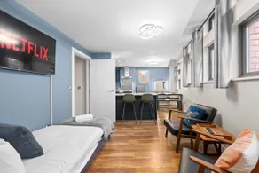 1 Bed Shudehill Flat Sleeps 4 City centre - Image 2