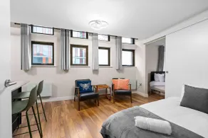 1 Bed Shudehill Flat Sleeps 4 City centre - Image 5