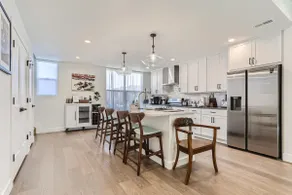 Luxury Townhome - Olde Town Arvada - Image 2