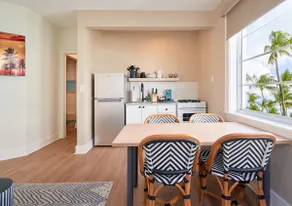The Presidential Suite - Image 5