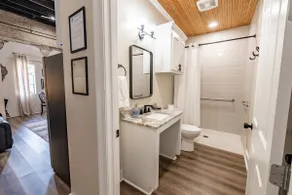 Only Groundfloor access Downtown Laurel - G - Image 5