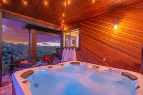 Luxury Prescott Retreat | Casita, Hot Tub & Views - Image 2