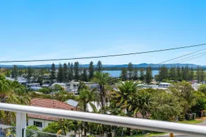 Mingara 4 - Front-Row Seats to Yambas Sunsets - Holiday Yamba - Image 3