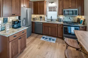 Dover Bay 'Barefoot Bungalow' | Marina + Trails - Image 2