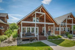 Dover Bay 'Barefoot Bungalow' | Marina + Trails - Image 5