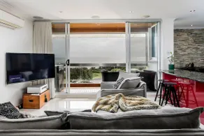Seascape | Vacation Mode | 2 Bed Ocean View w BBQ - Image 2