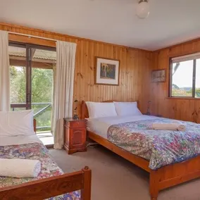 Rainbow House Unit 2 - Image 5