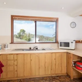 Rainbow House Unit 2 - Image 2