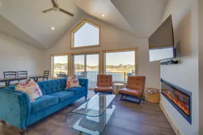 Lakefront Luxury - 1 MI to Buckhorn Boat Landing - Image 5