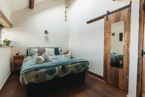 Swallows Nest at Widemouth Bay - 2 bedroom cottage both rooms twin or king - Image 5