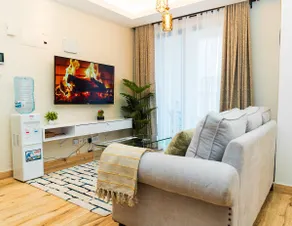 Elite Rare & Glamorous + Pool in Nairobi Westlands - Image 2