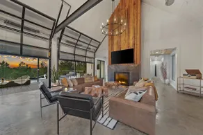 Estate w Private Pool, Theater, 5 King Suites & Game Rooms| Spacious and Cozy! - Image 4