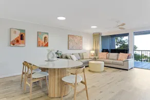Riverdance Apt 6  - Image 5