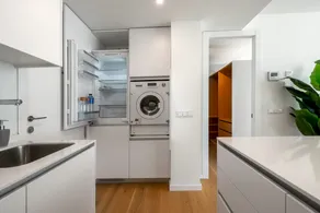 2 Bedrooms 2 Bathrooms - Plaza España - Image 4