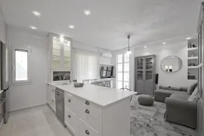 Belva Blue Glyfada Modern 2BR Walk to Ctr & Beach - Image 3