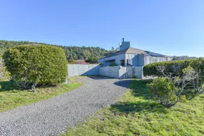 2BR for 4 | Pet Friendly w/ Hot Tub! - Image 3