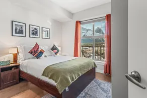 Panoramic Mountain Views | 2 Hot Tubs | Steam Room - Image 3