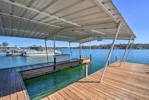 Stunning Seneca Home w/ Lake Keowee Access! - Image 2