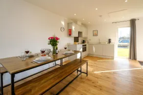 Three Tuns - Garden Suite 3 - Image 5