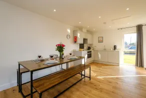 Three Tuns - Garden Suite 3 - Image 4
