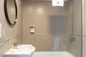 2 rooms Apartment - Image 5