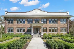 Bayshore One Bedroom Luxe – The Adaline - Image 5