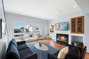 3446 O - Blue Haven Beach House - Image 4