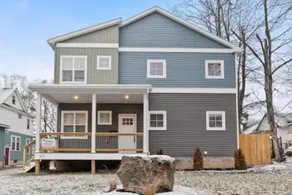 Newly Renovated Home | 5 min to ROC Airport - Image 2