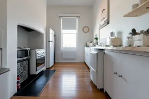 Ohio House - 4Bed Home, Walk to CBD - Image 5