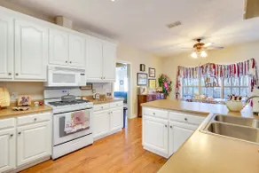Starkville Vacation Rental ~ 2 Mi to MSU! - Image 2