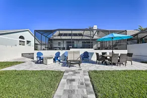Private Dock & Saltwater Pool: Apollo Beach House - Image 2
