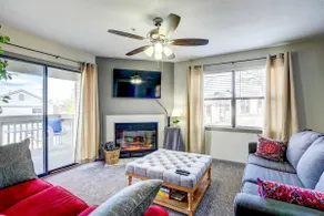 Beautiful Branson Condo w/ Golf + Pool Access! - Image 4