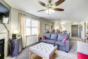 Beautiful Branson Condo w/ Golf + Pool Access! - Image 5