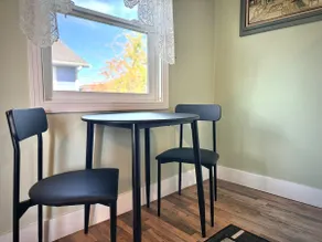 Sunny Downtown Arcata Apartment - Image 4
