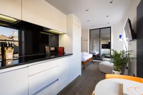 Fab Leicester Square Studio - Image 4